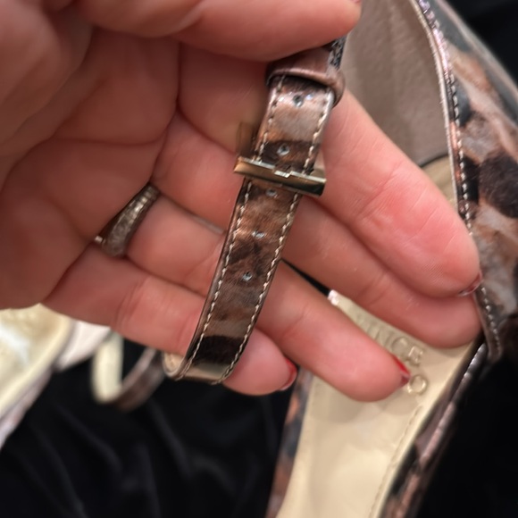 Vince Camuto strappy heels - Picture 6 of 9